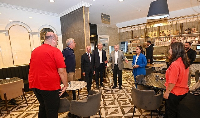 Başkan Pekyatırmacı ve Milletvekili Akyürek Selçuklu’da Esnaf ve Saha Gezisi Gerçekleştirdi