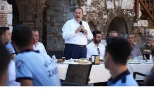 Başkan Topuz, Zabıta Personelleriyle Bir Araya Gelerek Haftalarını Kutladı