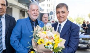 Başkan Tugay İEOSB yönetimi ile bir araya geldi