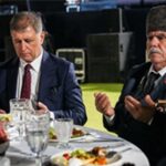 Başkan Tugay: Özgürlüğümüzü şehitlerimizin canına ve gazilerimizin cesaretine borçluyuz