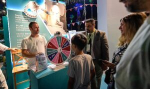 Bu stant can dostları sevindiriyor