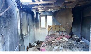 Büyükşehir’den evi yanan vatandaşa yardım eli