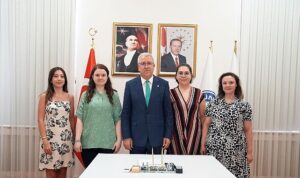 Egeli bilim ekibi HIV enfeksiyonunun erken tanısına yönelik nanobiyosensör geliştirecek