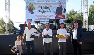 En kaliteli üzümler Osmangazi’de yarıştı