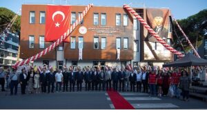 Gönen İlçe Sağlık Müdürlüğü Recep Arınık Aile Sağlığı Merkezi açıldı