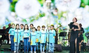 Harbiye’de unutulmaz gece: Candan Erçetin ve TEGV’li çocuklar aynı sahnedeydi