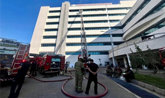 İzmir İtfaiyesi Torbalı’daki hastane yangınına müdahale etti