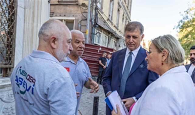 İzmir’in tarihi yapıları gün yüzüne çıkıyor