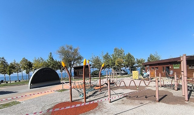 Karamürsel Ereğli Aktif Park’ın zemini yenilendi