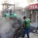 Konak’ta asfalt seferberliği devam ediyor