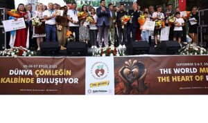 Menemen Belediyesi Uluslarası Çömlek Festivali’ne muhteşem final