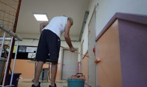 Okullara son 5 yılda 547 bin litre boya desteği