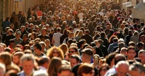 Kriz Derinleşiyor: Bankalar Vatandaşın Eline De, Evine de Göz Dikti!