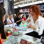 Antalyalılar kitapların büyülü dünyasında buluşuyor