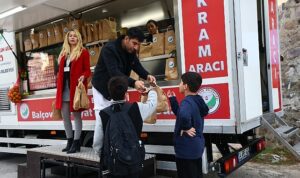 Balçova Belediyesi’nden Okullarda Beslenme Desteği