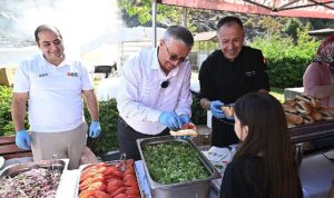 Başkan Topaloğlu’ndan geleceğin müzisyenlerine mangal partisi