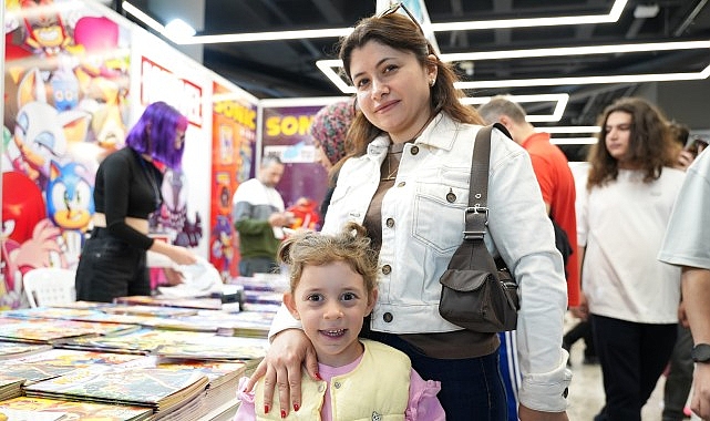 Bu fuarda kitap sevgisi anneden başlar