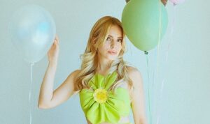 Cansu’nun ilk albümü ‘Pastel Melankoli’ yayımda!