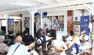 Dokuz Eylül Üniversitesi, “Bilim Kafe Sohbetleri”nin 2’ncisinde Çocuk Sağlığına Odaklandı