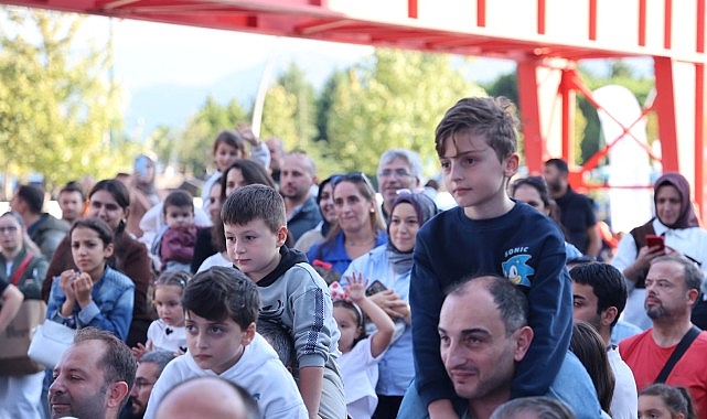 Fenomen Doğancan Özadlı Kitap Fuarı’nı salladı