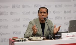 Futbol da şiir de Kitap Fuarı’nda konuşuluyor