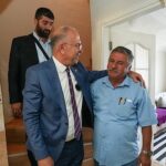 Gaziemir Belediyesi’nden yangında zarar gören evlere yardım eli