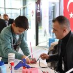 İnegöl’de Bilim Şöleni Başladı