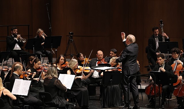 İstanbul Devlet Senfoni Orkestrası  DenizBank Konserleri kapsamında  Rus besteci ve virtüöz  Shostakovich anıldı