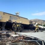 İzmir İtfaiyesi göçük altında kalan yurttaşı kurtardı