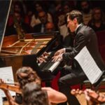 İzmir Oda Orkestrası yeni sezona kapalı gişe başladı