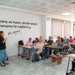 Karşıyaka’nın 3. Yaş Üniversitesi’nde ders zili çaldı!