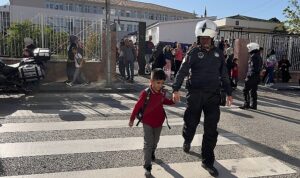 Keçiören Zabıtasından Okul Önlerinde Güvenli Ulaşım Seferberliği