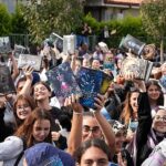 Kocaeli Kitap Fuarı’nda kitap aşkı kuyruklara sığmadı