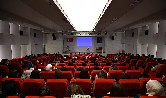 MABEM Öğretmenleri Yenilikçi Eğitimle Geleceğe Hazırlanıyor