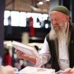 Maksut Amca, “Kitap benim hayatım” diyor
