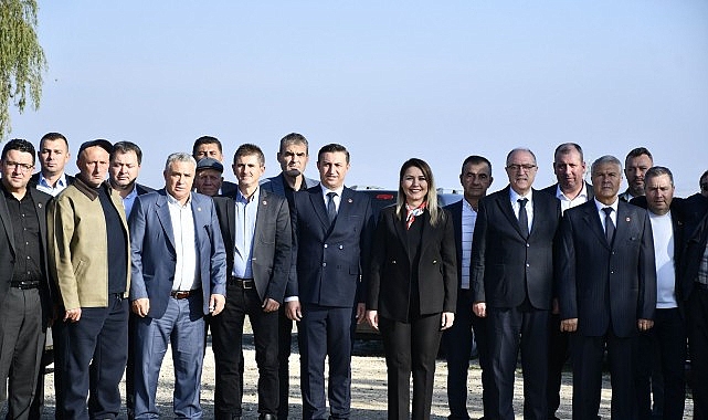 Malkara Belediye Başkanı Nergiz Karaağaçlı Öztürk Muhtarlarla Kahvaltı Programında Bir Araya Geldi