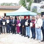 Ürünlü’de 275 hak sahibine imarlı tapu sevinci