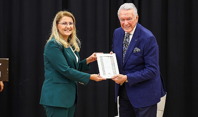 Usta Gazeteci Uğur Dündar Bakırköylülerle buluştu