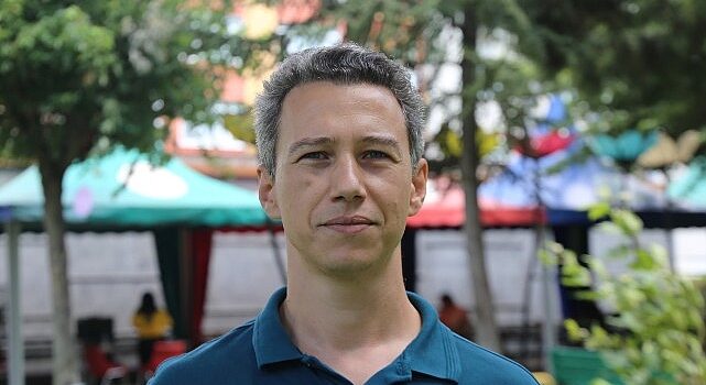 Akıllı bir telefon için 12 bin litreden fazla su tüketiliyor!