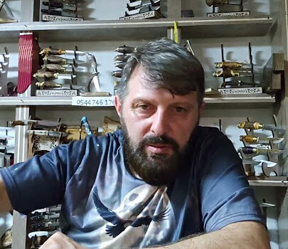 Sürmene’den Dünyaya: Ali Usta’nın El Emeği YouTube’ta Sınır Tanımıyor