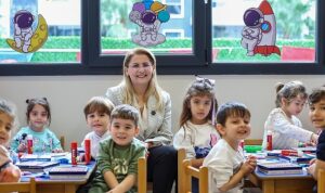 Bakırköy’de Muzaffer İzgü Gündüz Çocuk Bakımevi Açıldı