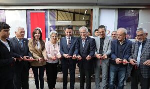 Bayraklı Belediyesinden eğitimde fırsat eşitliğine dijital destek