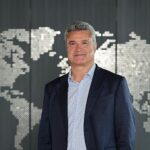 EY, 2025 küresel gelirini 53,2 milyar dolar olarak açıkladı