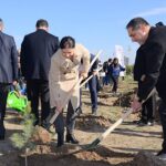 Fidanlar Toprakla Buluştu