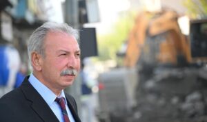 Garaj Caddesi’nde Asfalt Çalışmaları Başladı