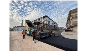 İnegöl Belediyesi’nden 3 Bölgede Asfalt Hamlesi