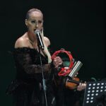 Niran Ünsal İzmir’de Sessizliği Bozdu