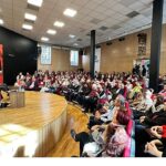 Prof. Dr. Acar Baltaş Bakırköylülerle Buluştu