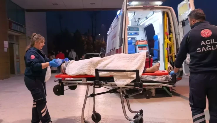 4 metre yükseklikten merdiven boşluğuna düşüp, ağır yaralandı