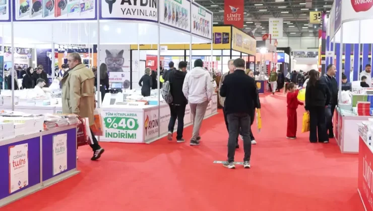 42’nci TÜYAP Kitap Fuarı’na yoğun ilgi